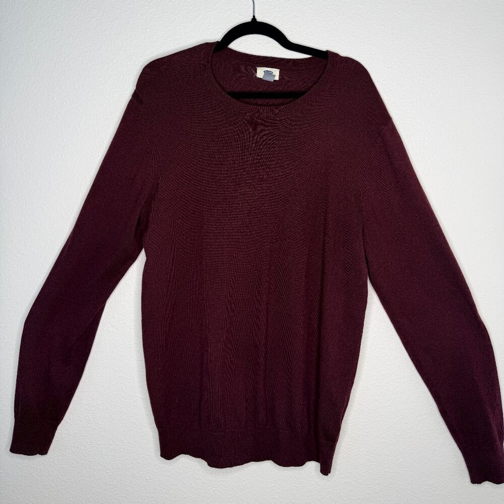 Old Navy Burgundy Crewneck Sweater – Men’s Large